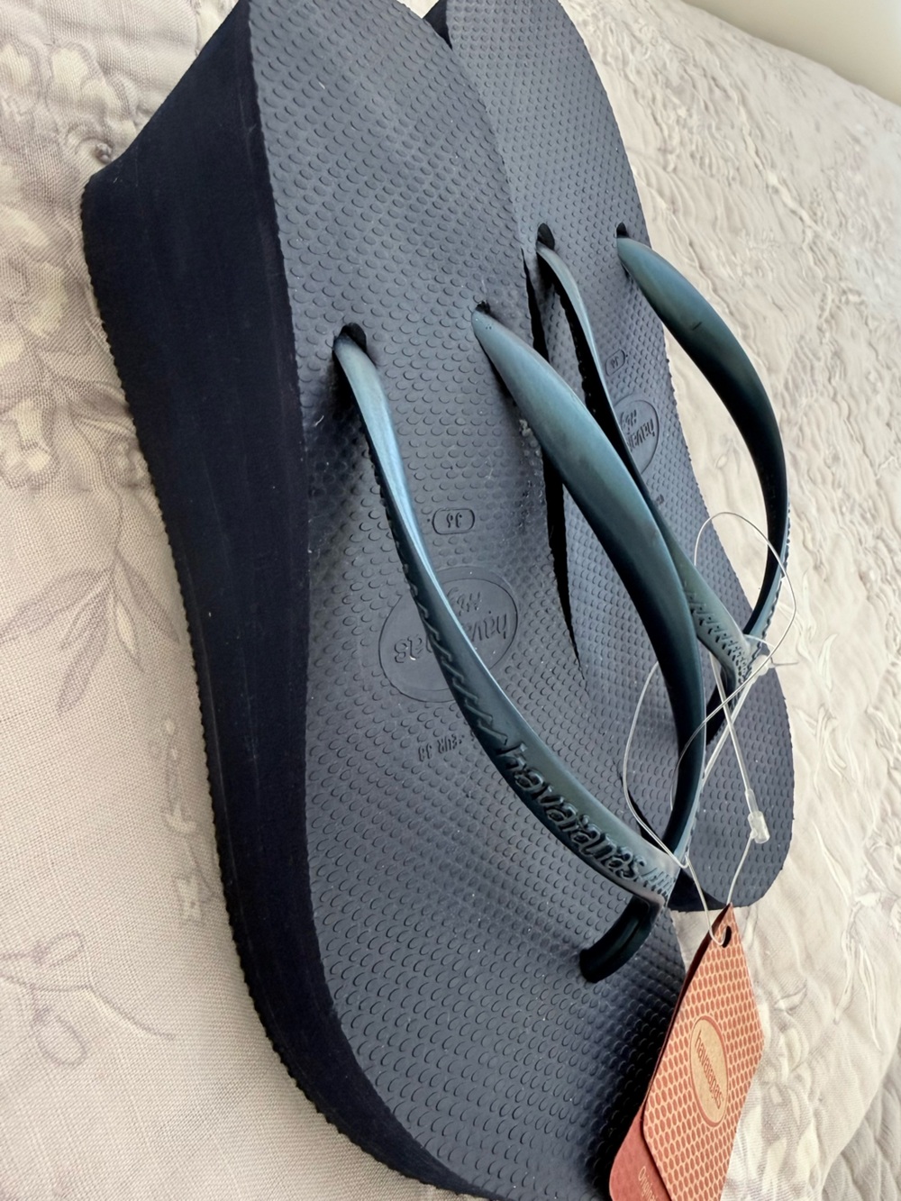 Havaianas Womens Navy Platform Flip Flops Size 36